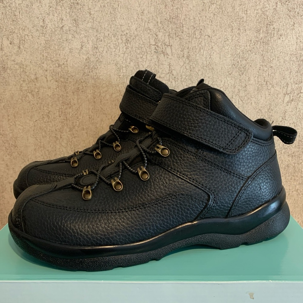 Hiking shoes Apex Ariya Men’s Black Leather Hiking Boots diabetic Men’s 8 wide